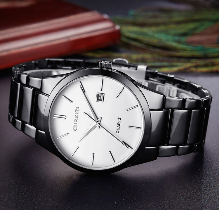 CURREN 8106 MENS QUARTZ WATCH -Black Silver