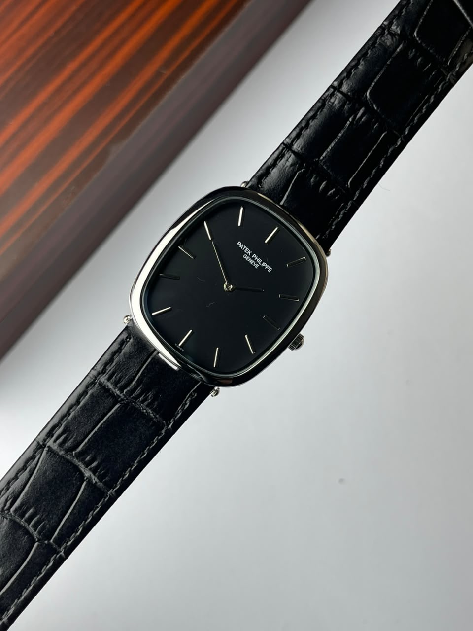 The Ellipse — Ultra Thin Dress Collection - Silver Shield & Black
