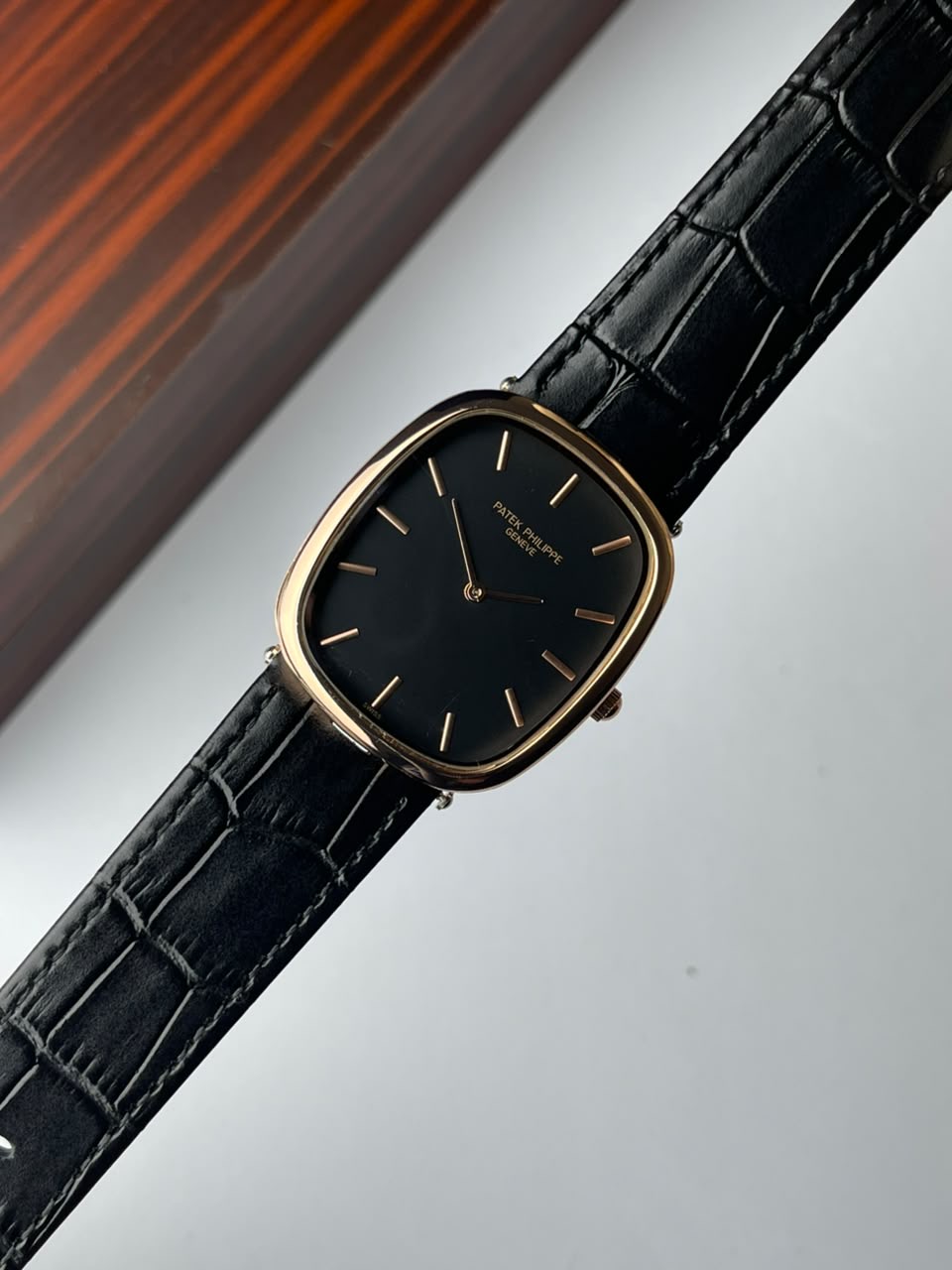 The Ellipse — Ultra Thin Dress Collection - Wine Shield & Black Dial